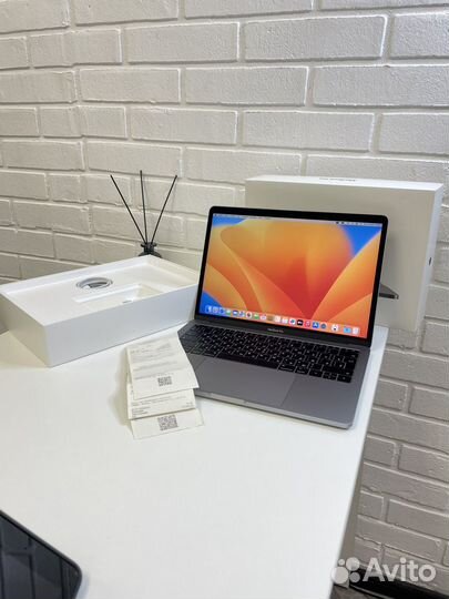 Apple MacBook Pro 13 Retina 2017/Ростест/чек