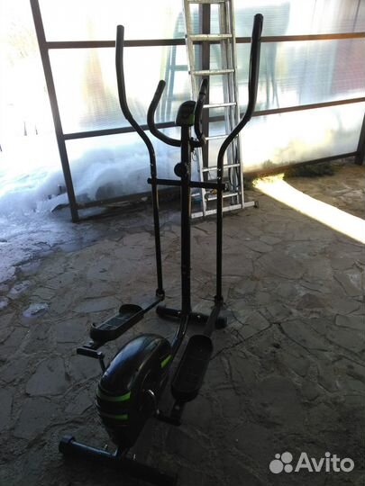 Эллиптический тренажер