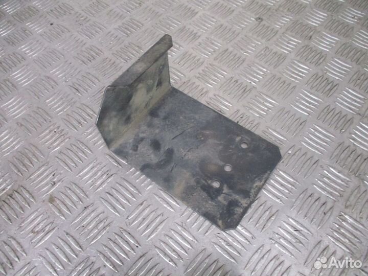 Кронштейн модулятора EBS Volvo 21074693