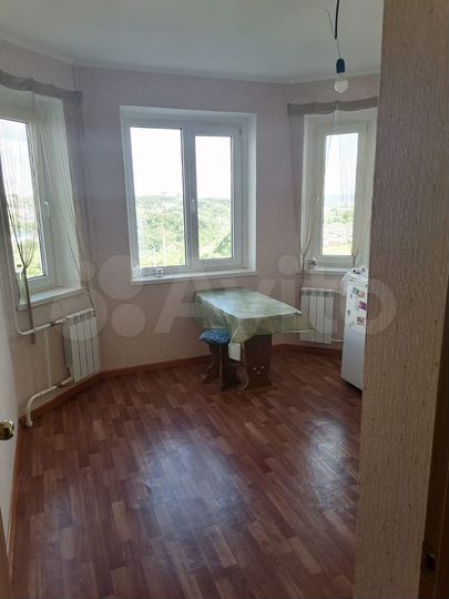 2-к. квартира, 57 м², 5/17 эт.