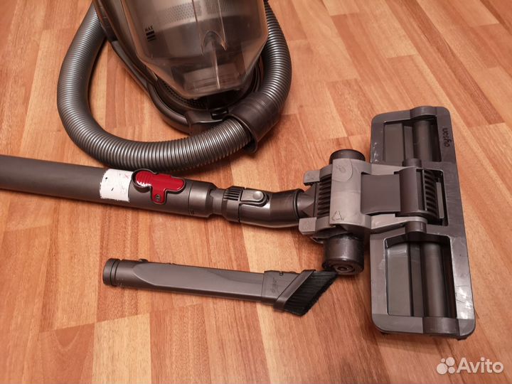 Пылесос Dyson DC 29