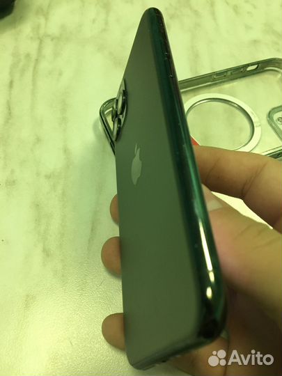 iPhone 11 Pro, 64 ГБ