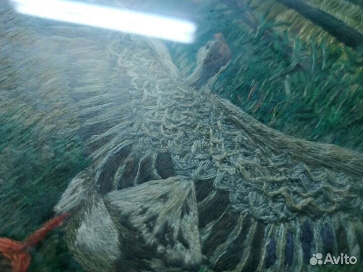 Картина вышитая