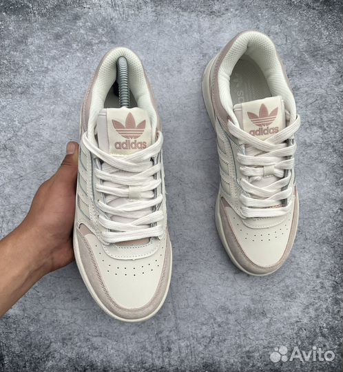 Кроссовки Adidas drop step