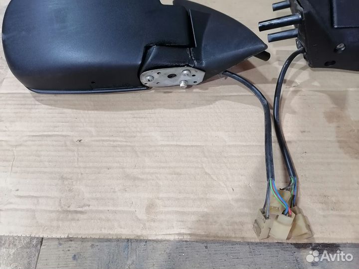 Зеркала на Шевроле Ниву