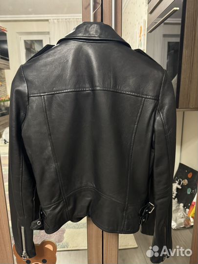 Кожаная куртка снежная королева