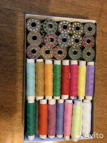 Набор- нитки и шпульки для шитья