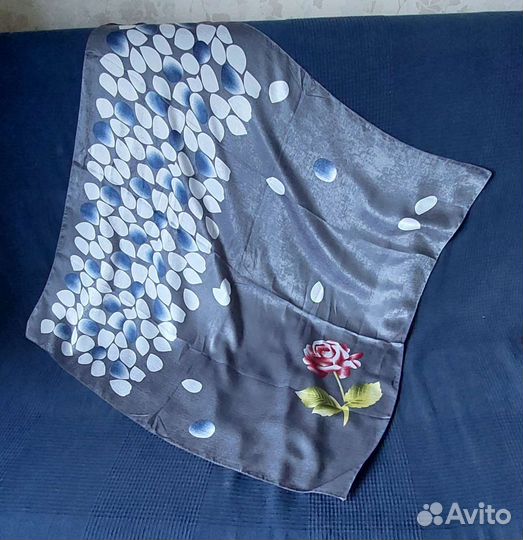 Шелковый платок/шарфик