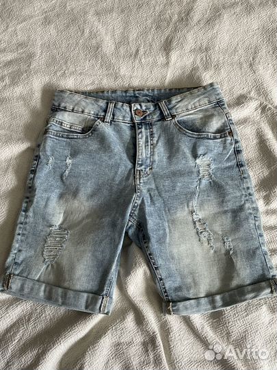 Джинсовые шорты