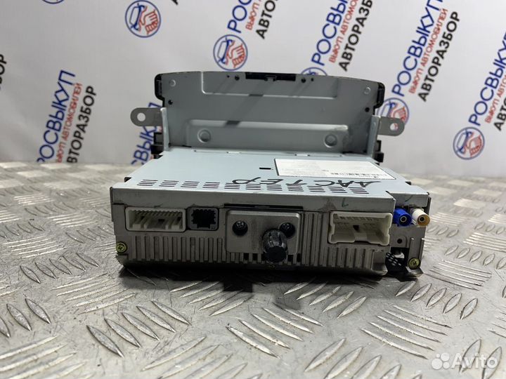 Магнитола Renault Duster 1