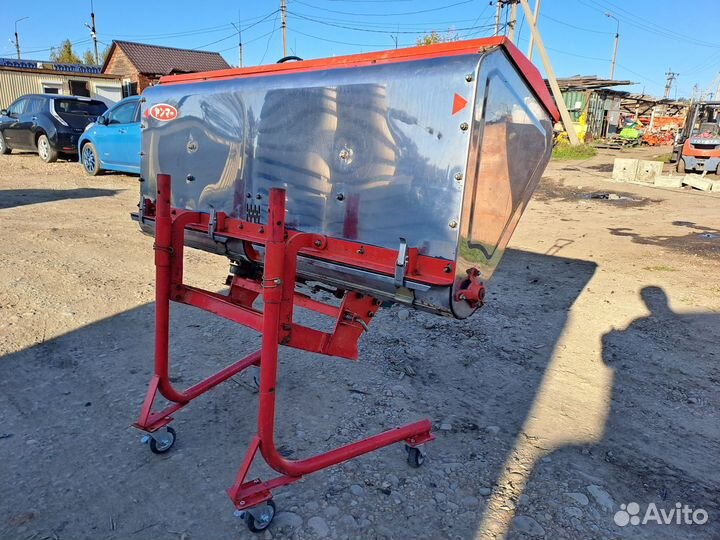 Разбрасыватель удобрений Strumyk РУМ 1200, 2015