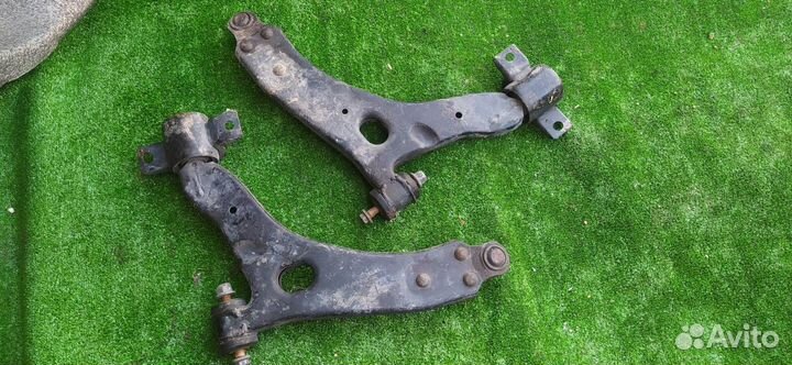 Рычаги комплект передние Ford Focus ST170 2004