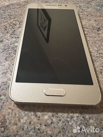 Samsung Galaxy A3 SM-A300F, 16 ГБ