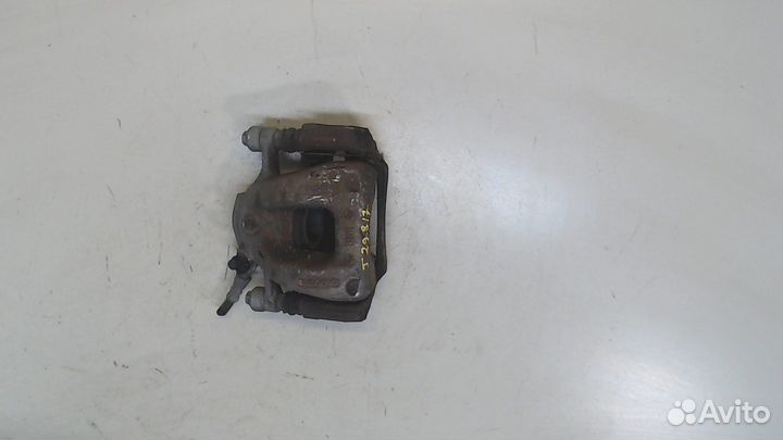 Суппорт BMW i3, 2015