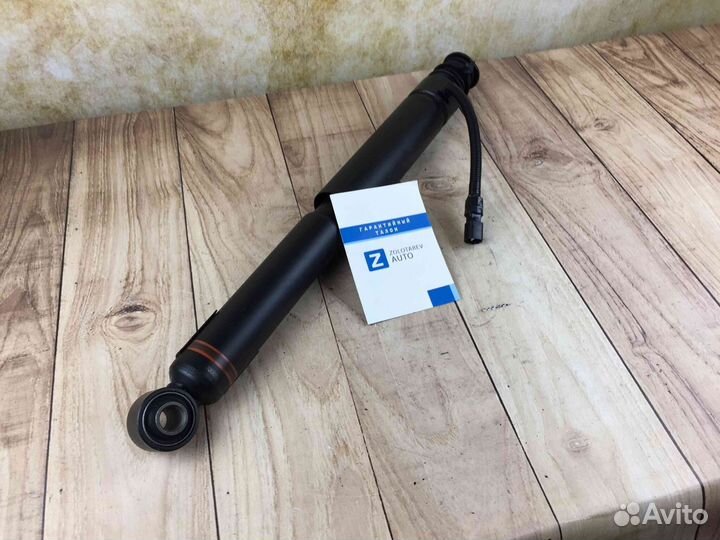 Амортизатор Toyota Land Cruiser Prado 150 задний