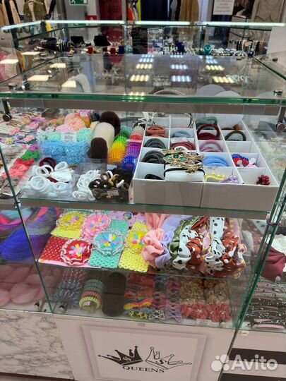 Остров бижутерии и аксессуаров для волос