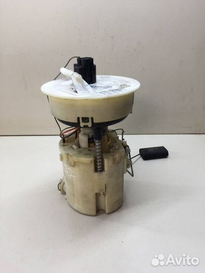 Насос топливный электрический Ford Fiesta MK6 2008