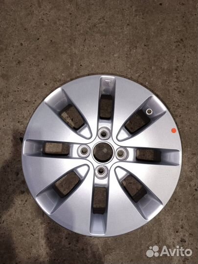 Киа Рио 3 Диск R15