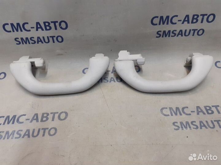 Ручка потолка Volkswagen Tiguan 2.0T 2011-2015