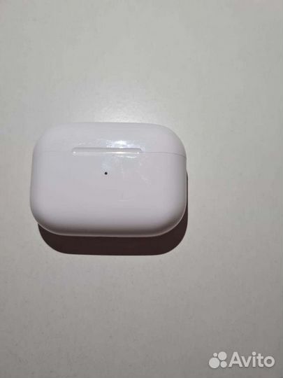 Кейс от AirPods Pro