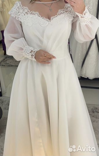 Свадебное платье