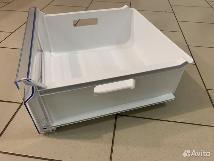 Средний ящик в морозильную камеру Bosch