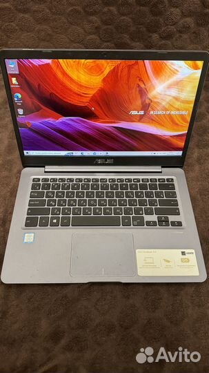 Asus VivoBook 14