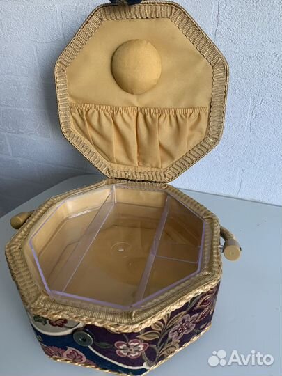 Шкатулка органайзер для рукоделия