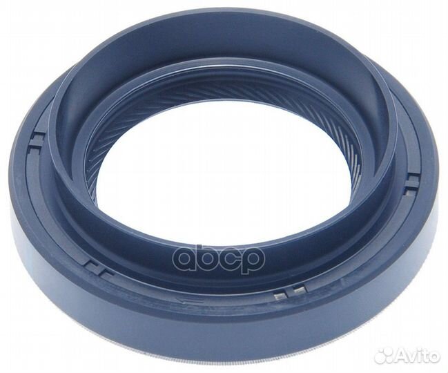 Сальник полуоси передней правый toyota