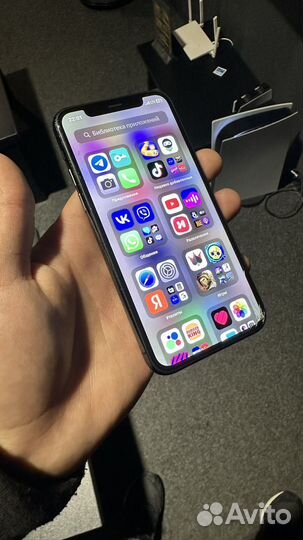 iPhone 11 Pro, 64 ГБ