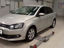 Volkswagen Polo 1.6 MT, 2015, 158 655 км, с пробегом, цена 975 450 руб.