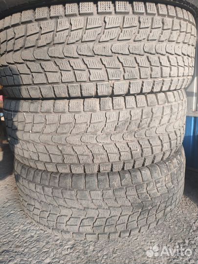 Dunlop Winter Maxx SJ8 285/60 R18