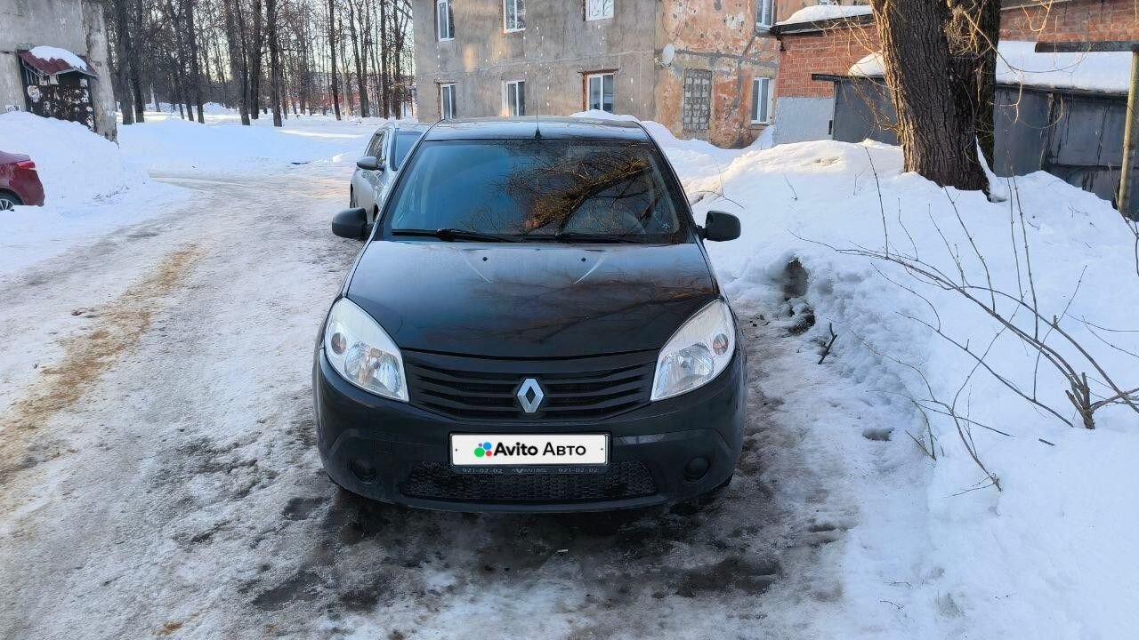 Renault Sandero: фото владельца