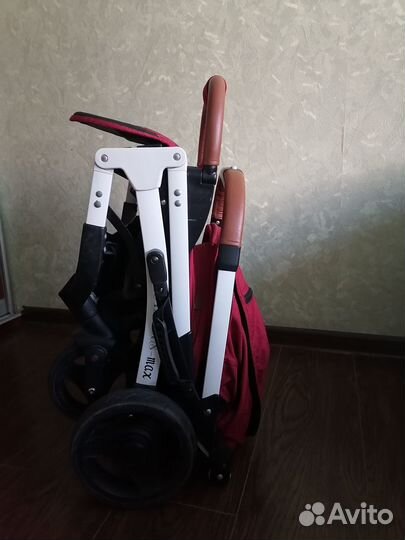 Продается детская коляска yoya plus MAX