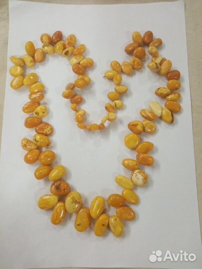 Янтарные бусы