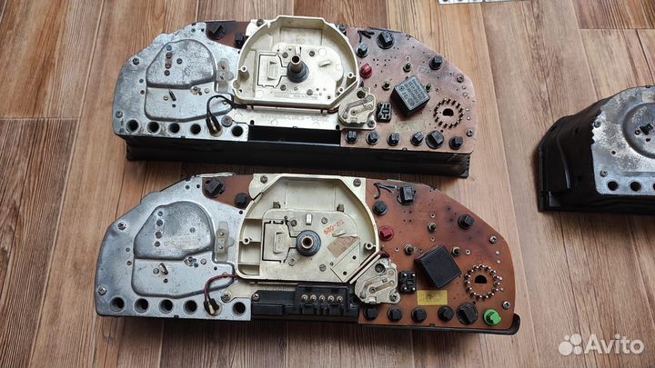 Приборная панель Mercedes w201 E190 w124