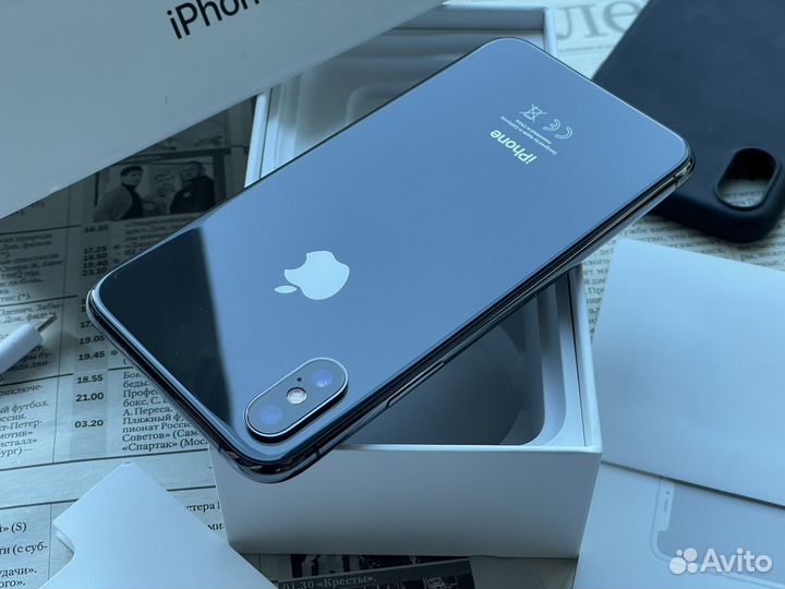 iPhone Xs, 256 ГБ
