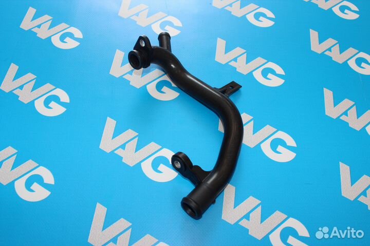 Патрубок системы охлаждения Superb Octavia Passat