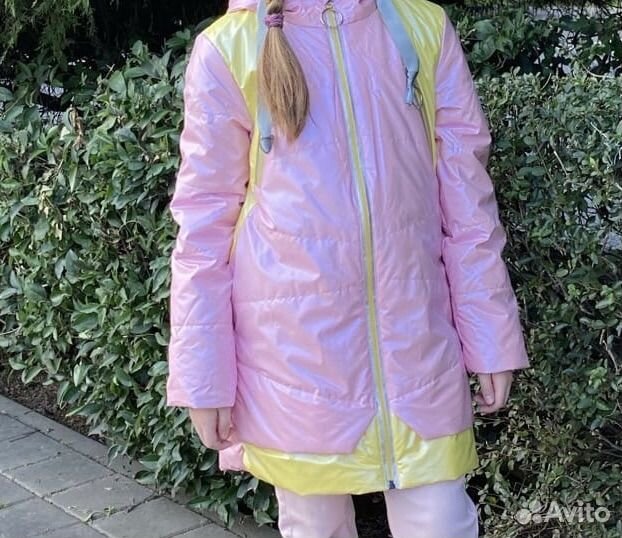Куртка демисезонная на девочку