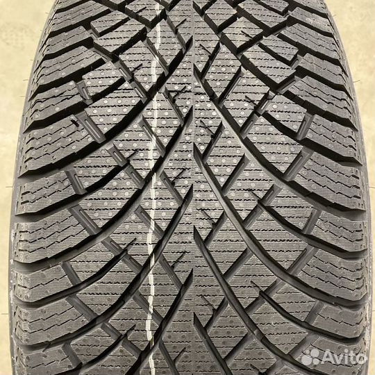 Nokian Tyres Hakkapeliitta R5 SUV 235/60 R18 107R