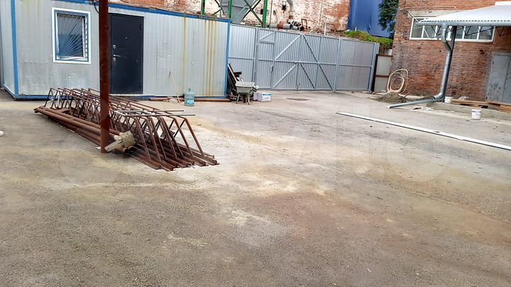 Подвальное помещение. Складское