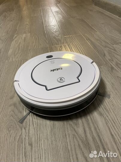Робот пылесос