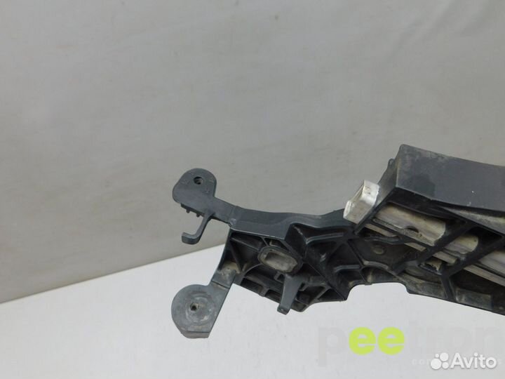 Б/У Панель передняя б/у Верхняя часть