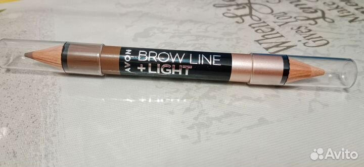 Подводка для бровей