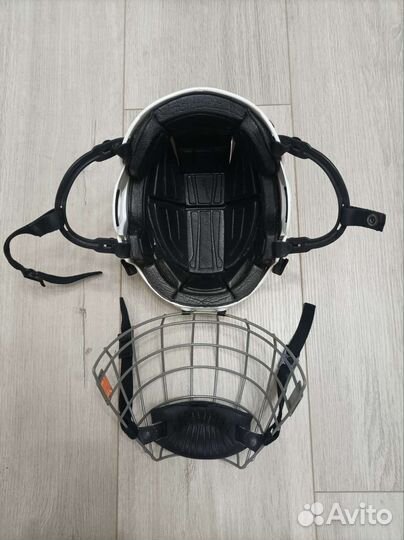 Шлем хоккейный детский