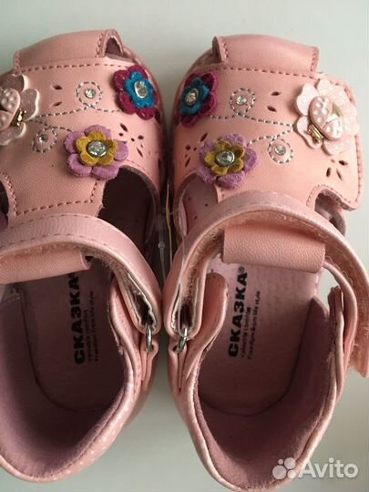 Сандалии для девочки 20 размер