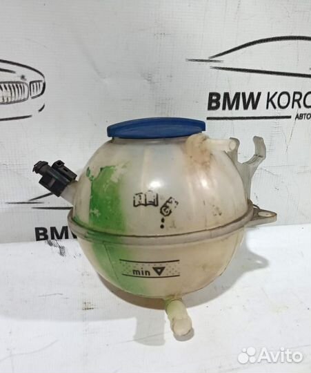 Расширительный бачок Volkswagen
