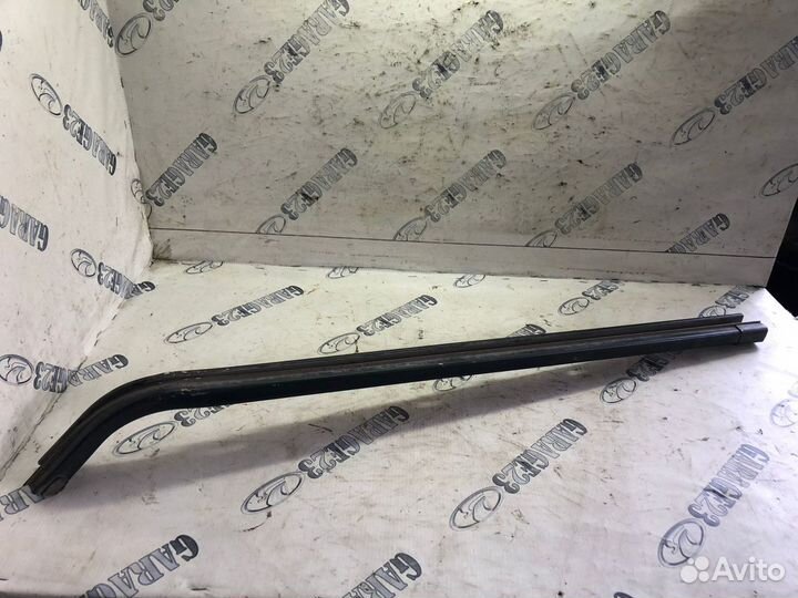 Салазки двери toyota noah