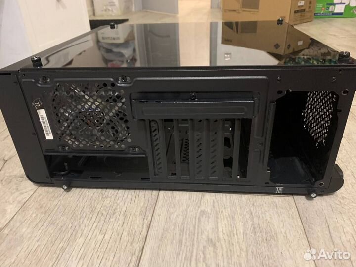 Корпус для компьютера Zalman i3 edge