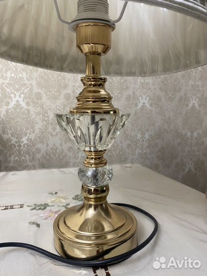 Лампа настольная